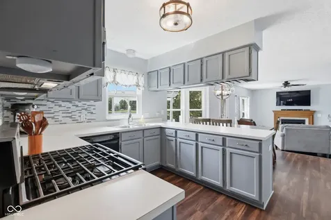 630 Creston Point Circle Indianapolis IN 46239
