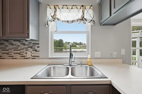 630 Creston Point Circle Indianapolis IN 46239