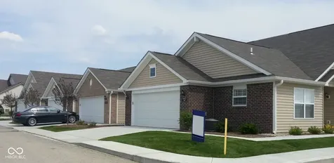 11504 Grassy Court Fishers IN 46037