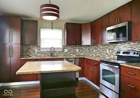 11504 Grassy Court Fishers IN 46037