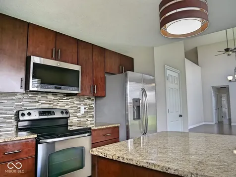 11504 Grassy Court Fishers IN 46037
