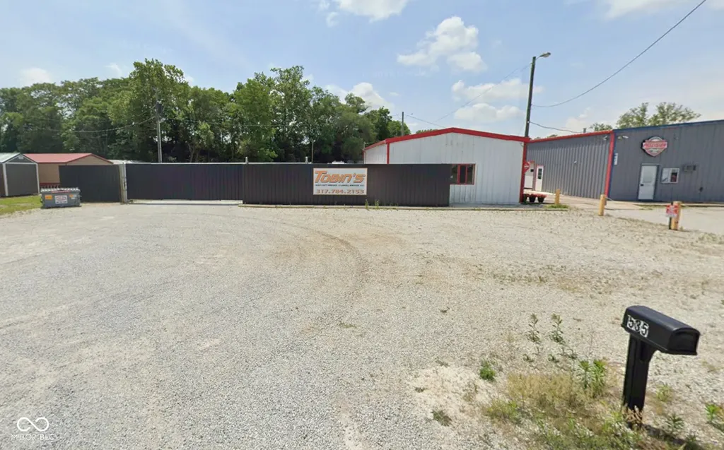 533-535 E Hendricks Shelbyville IN 46176
