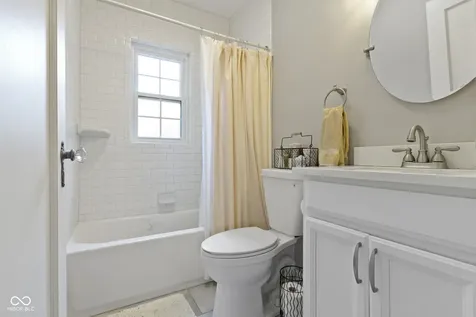 4506 Washington Boulevard Indianapolis IN 46205
