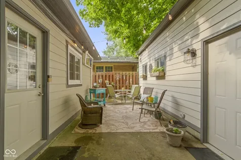 4506 Washington Boulevard Indianapolis IN 46205