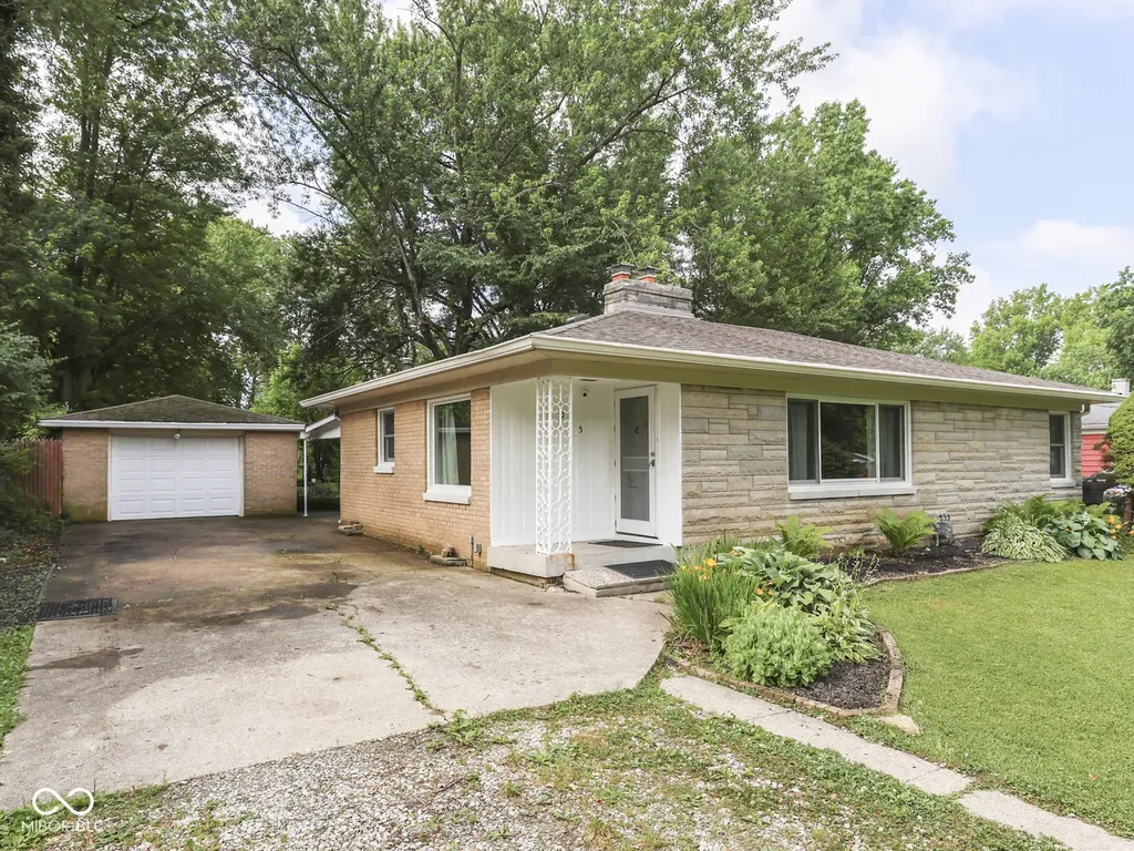 915 Southwood Drive Indianapolis IN 46227