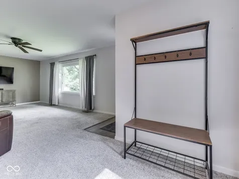 915 Southwood Drive Indianapolis IN 46227