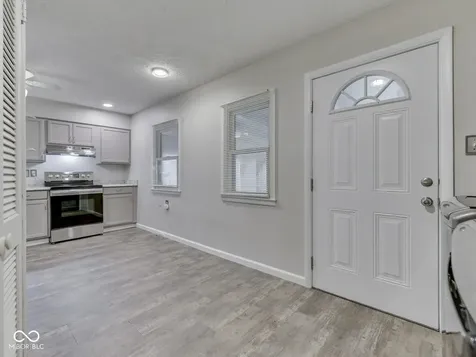 915 Southwood Drive Indianapolis IN 46227