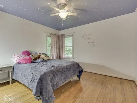 915 Southwood Drive Indianapolis IN 46227