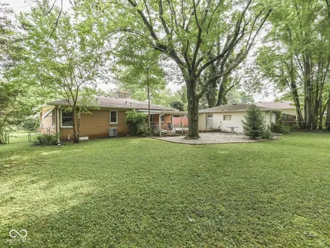 915 Southwood Drive Indianapolis IN 46227