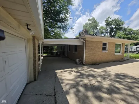 915 Southwood Drive Indianapolis IN 46227