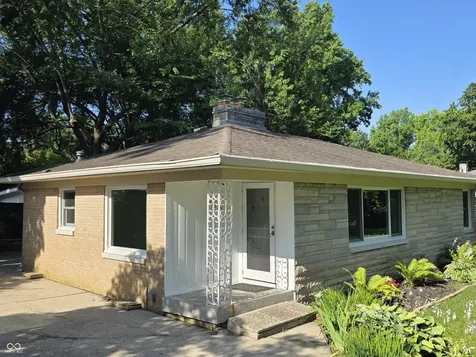 915 Southwood Drive Indianapolis IN 46227