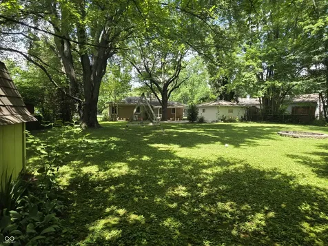 915 Southwood Drive Indianapolis IN 46227
