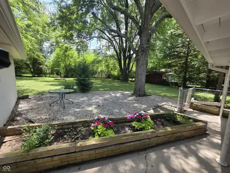 915 Southwood Drive Indianapolis IN 46227