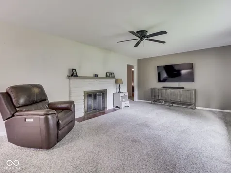 915 Southwood Drive Indianapolis IN 46227