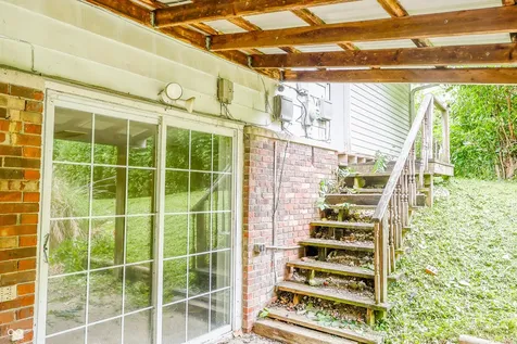 2504 Beechcrest Drive Indianapolis IN 46203