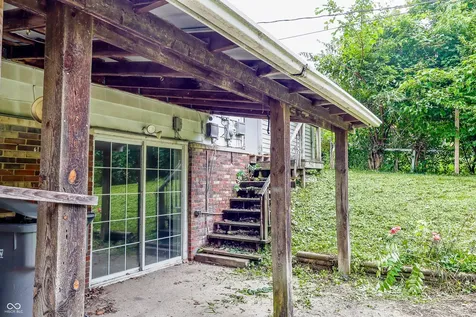 2504 Beechcrest Drive Indianapolis IN 46203