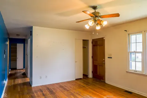 2504 Beechcrest Drive Indianapolis IN 46203