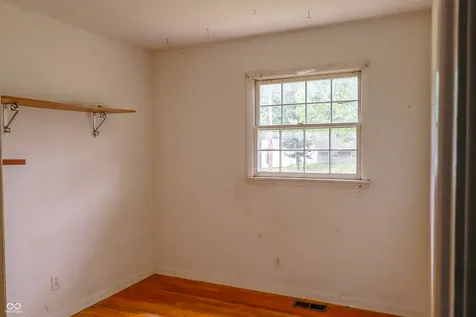 2504 Beechcrest Drive Indianapolis IN 46203