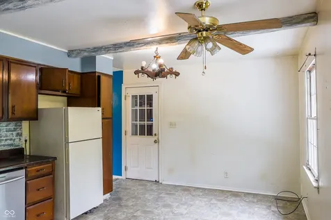2504 Beechcrest Drive Indianapolis IN 46203