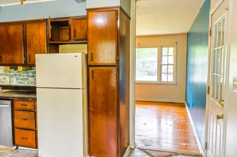 2504 Beechcrest Drive Indianapolis IN 46203