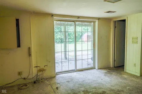 2504 Beechcrest Drive Indianapolis IN 46203