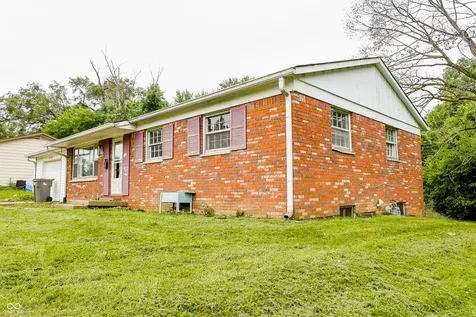 2504 Beechcrest Drive Indianapolis IN 46203
