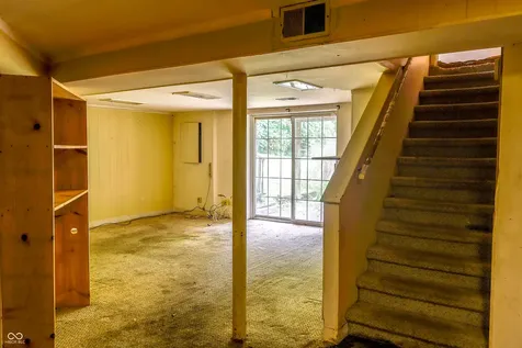 2504 Beechcrest Drive Indianapolis IN 46203