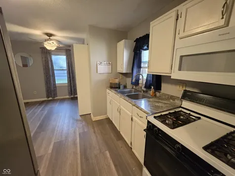 3819 S Olney Indianapolis IN 46237