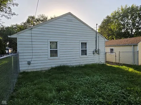 3819 S Olney Indianapolis IN 46237