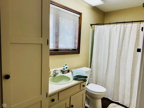 434 Mutton Creek Seymour IN 47274