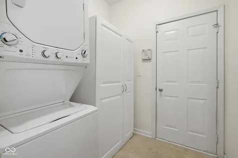 11842 E Dumfrees Court Indianapolis IN 46229