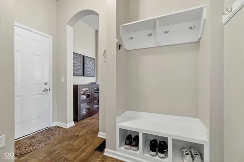 5863 Gaston Drive Noblesville IN 46062
