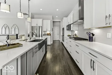 1098 Windsor Estates Court Westfield IN 46074