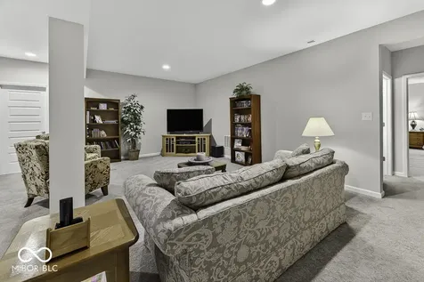 1098 Windsor Estates Court Westfield IN 46074