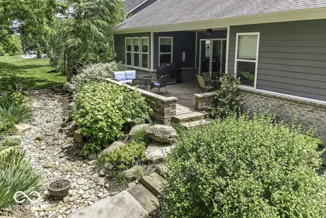 1098 Windsor Estates Court Westfield IN 46074