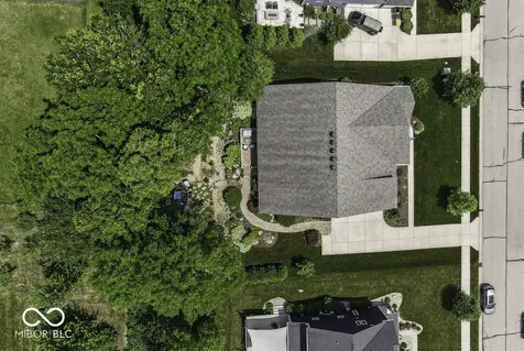 1098 Windsor Estates Court Westfield IN 46074