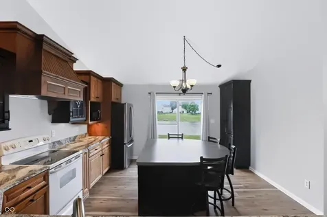7147 Red Lake Court Indianapolis IN 46217