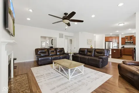 1418 Lavender Lane Greenwood IN 46143