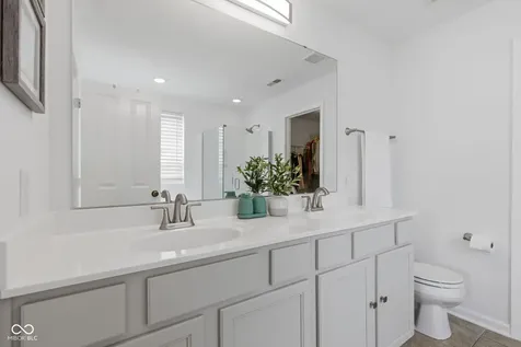 1418 Lavender Lane Greenwood IN 46143