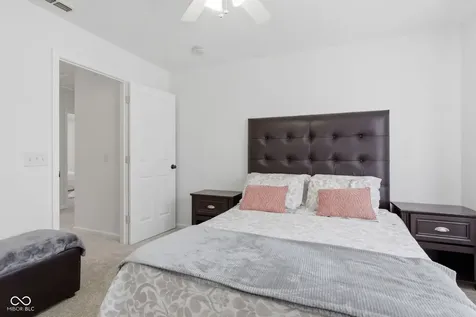 1418 Lavender Lane Greenwood IN 46143