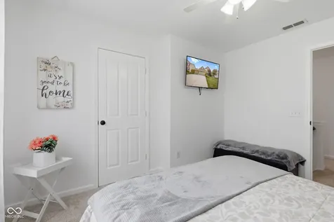 1418 Lavender Lane Greenwood IN 46143