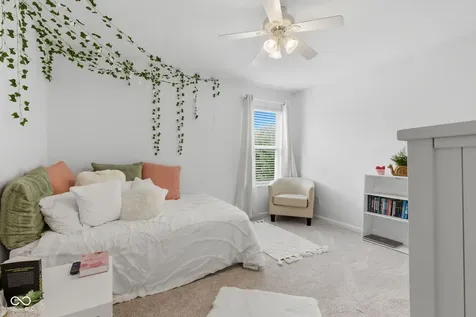 1418 Lavender Lane Greenwood IN 46143