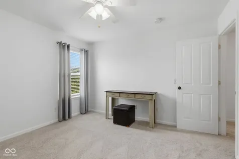 1418 Lavender Lane Greenwood IN 46143