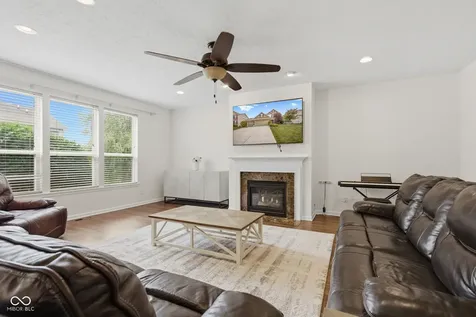 1418 Lavender Lane Greenwood IN 46143