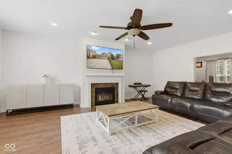 1418 Lavender Lane Greenwood IN 46143