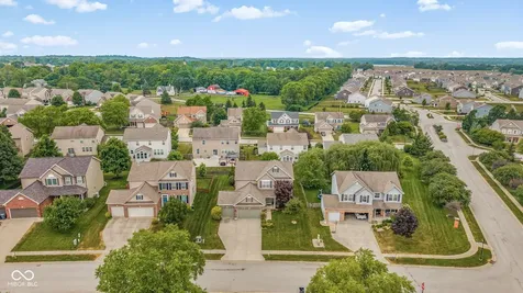 1418 Lavender Lane Greenwood IN 46143