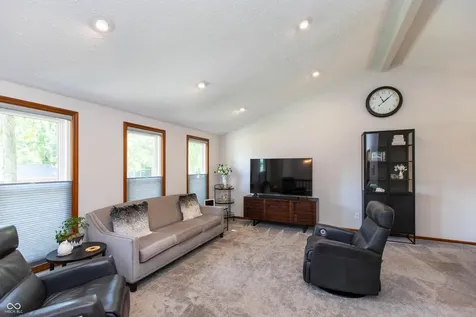 9220 Powderhorn Lane Indianapolis IN 46256