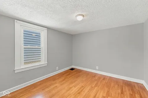 1746 Thaddeus Street Indianapolis IN 46203