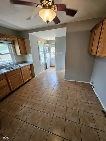 1746 Thaddeus Street Indianapolis IN 46203