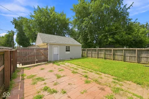 1746 Thaddeus Street Indianapolis IN 46203